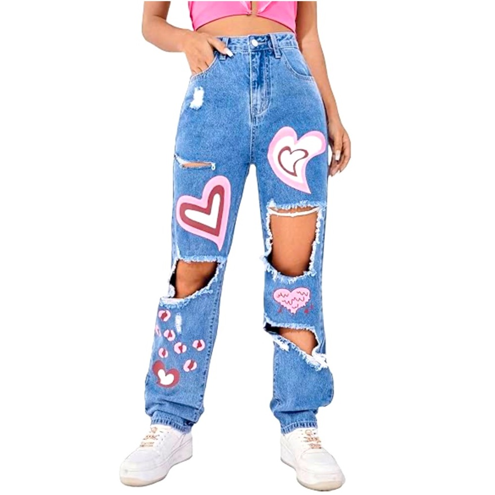 Trendy Loose Jeans w/ Heart Designs